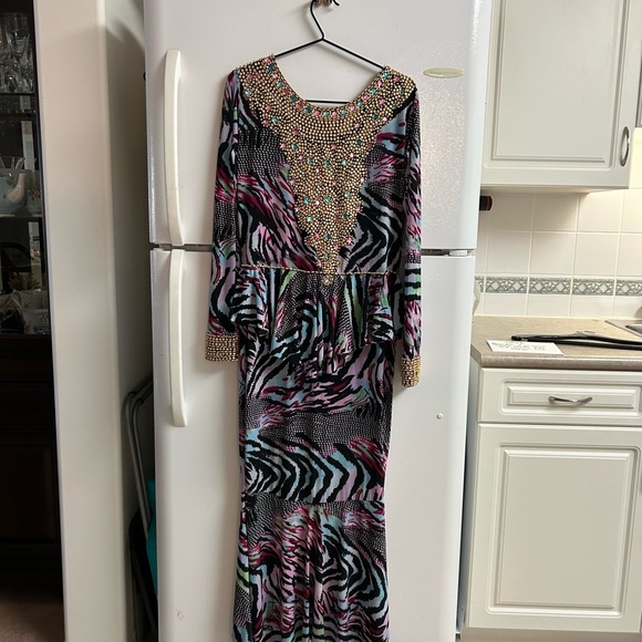 Multicolor Hand Beaded l Dress - Picture 2 of 10